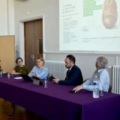 Link öffnet seitenüberlagerndes Dialog-Fenster